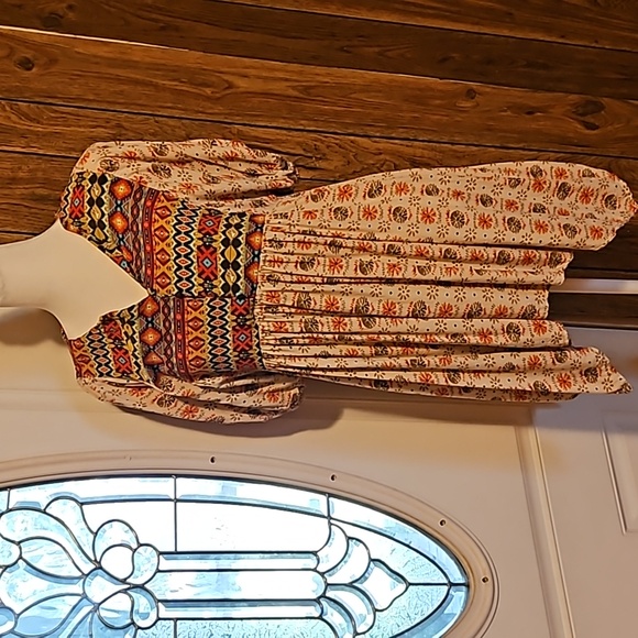Umgee Women’s Size Medium Aztec Print Tan Ivory Tunic/Babydoll Dress - Picture 6 of 10